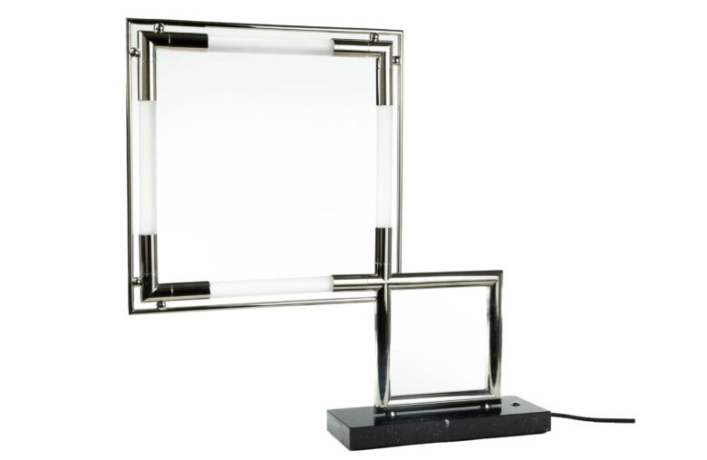 Tischleuchte Quadro von Jacques Adnet